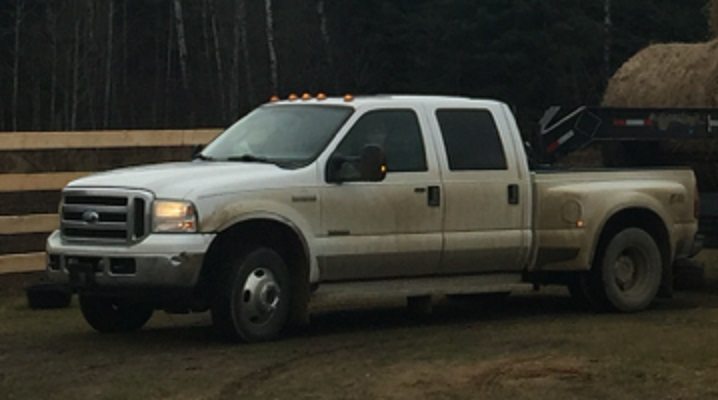 Truck stolen from residence in Marwayne