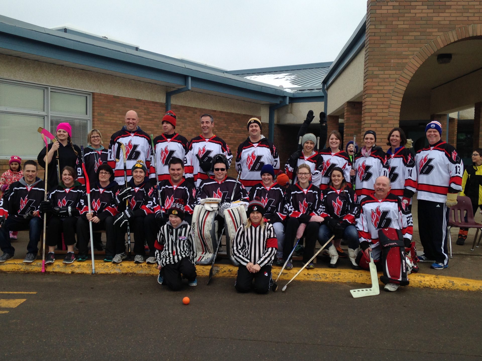 LPSD challenges schools to ball hockey games