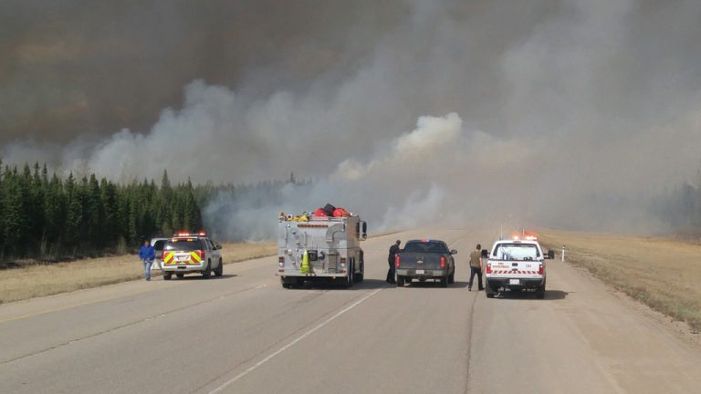 Fort McMurray wildfire now reaches into Saskatchewan