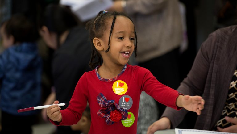 Alberta adding more $25/day child care centres