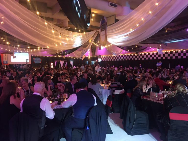 Health Foundation Gala raises $135,000 for Project Sunrise