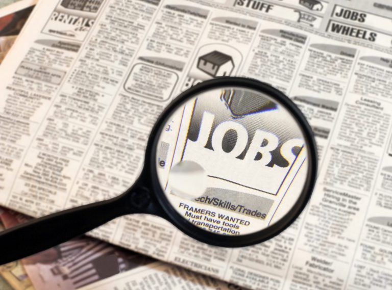 Unemployment dips in Alberta, rises slightly in Saskatchewan