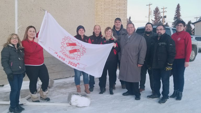 Flag raising celebrates 100 years of service for Kin Canada