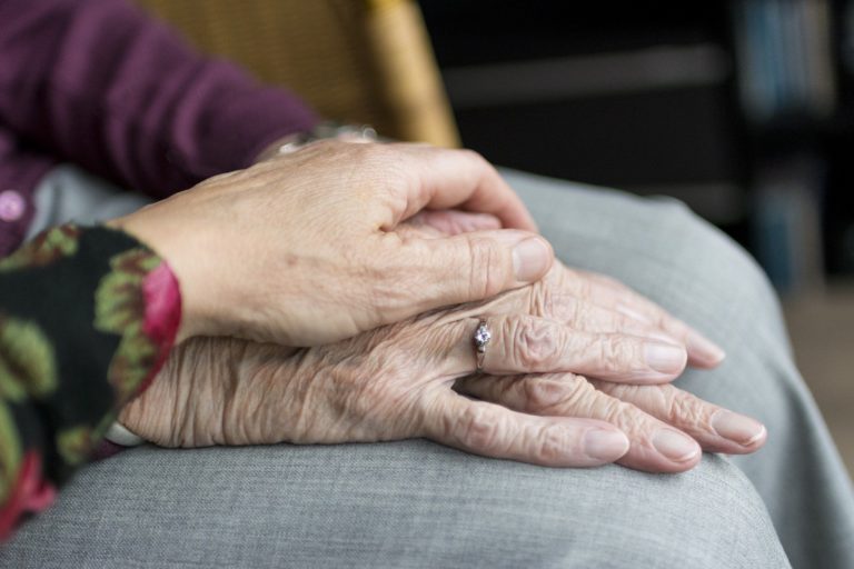 FCSS Lloydminster offering free web series for dementia caregivers
