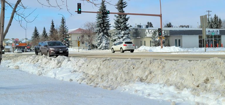 Lloydminster tow truck operators see busy time in cold weather