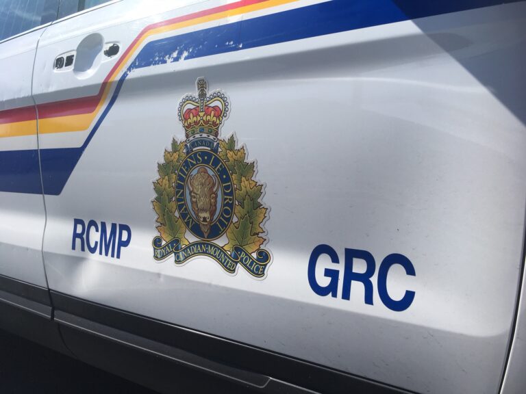 Pierceland RCMP searching for vehicle, occupants considered to be armed and dangerous