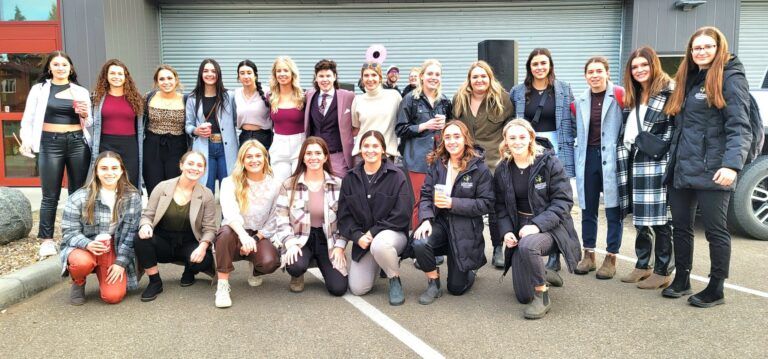 Lakeland Rustlers women’s hockey debuts at collegiate level