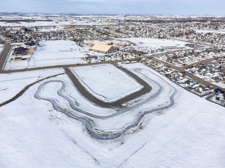 Lloydminster pilots Parkview skate trail