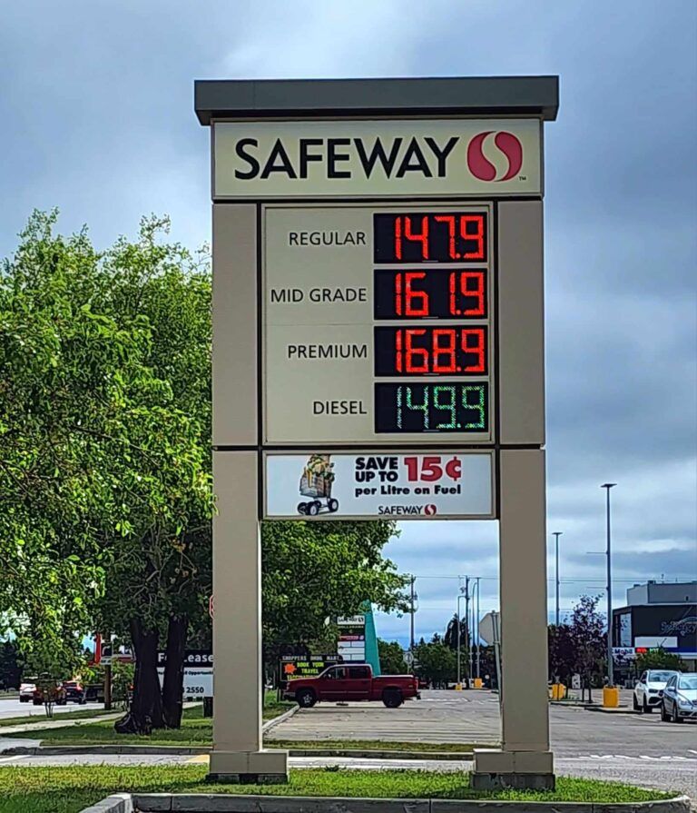 Carbon tax costs families more than rebate: PBO