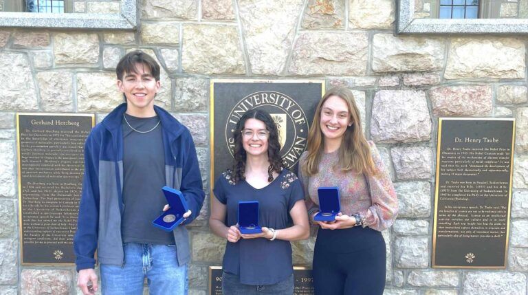 Former Holy Rosary students receive Governor General medals