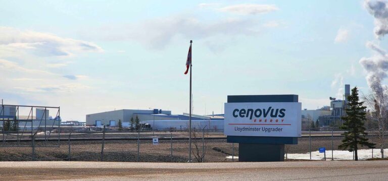 Cenovus discussing flare replacement plan, Oct. 18