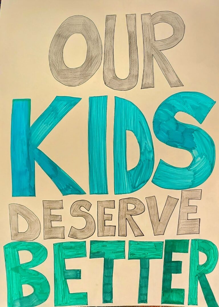 Sask teachers and government sign collective agreement