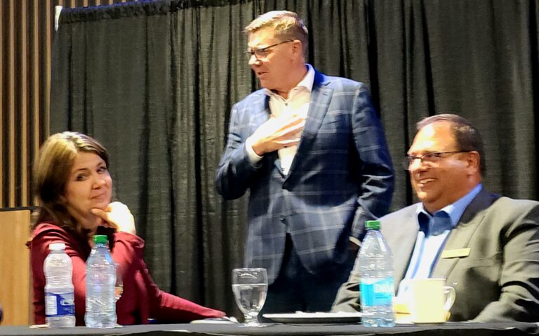 Saskatchewan, Alberta ponder response to Trump’s tariffs