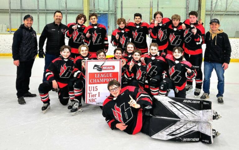 Lloydminster hockey teams heading to provincials