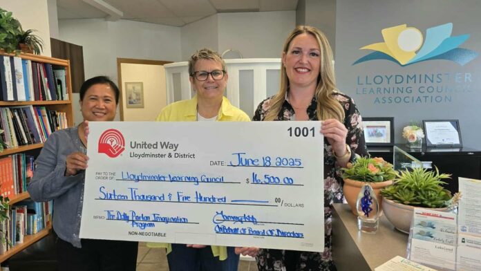 The United Way Lloydminster is giving 16 months of support to ensure the books from the Dolly Parton Imagination Library are mailed to kids on the Saskatchewan side of Lloydminster. | Photo: Gerry Lampow 106.1 The Goat/Vista Radio.