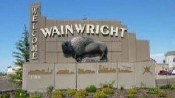 Wainwright welcome sign showing a large bison.