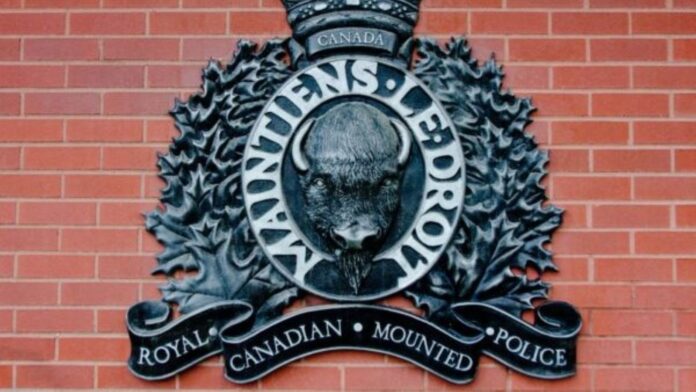 RCMP crest. | Photo: 106.1 The Goat/Vista Radio.