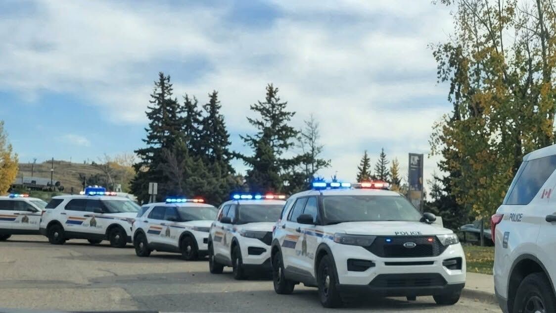 Lloydminster RCMP at Lloydminster Comprehensive High School. | Photo: 106.1 The Goat/Vista Radio.